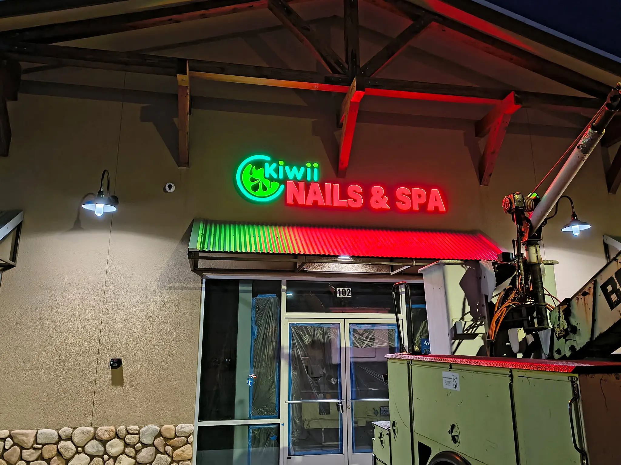 Sign light fixture Visalia CA